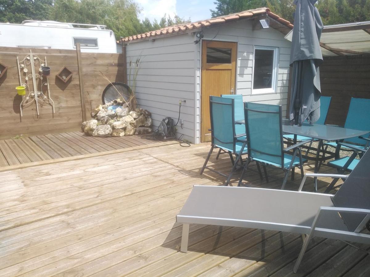 Vila Bonheur Médis Exteriér fotografie